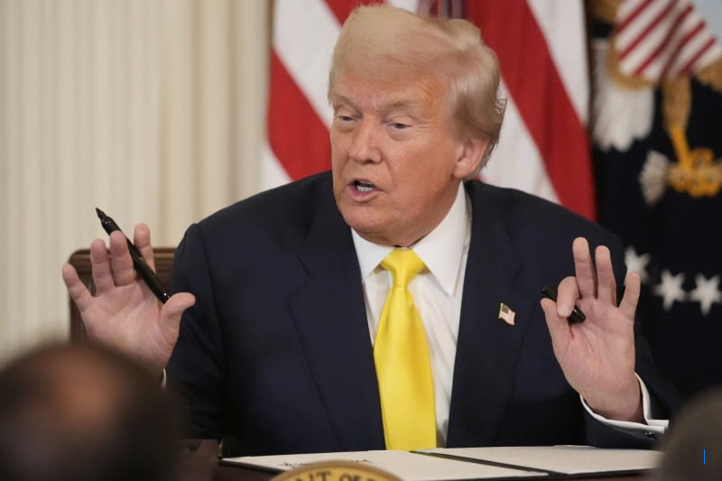 Trump Membuka Rencana 401(k) untuk Kripto