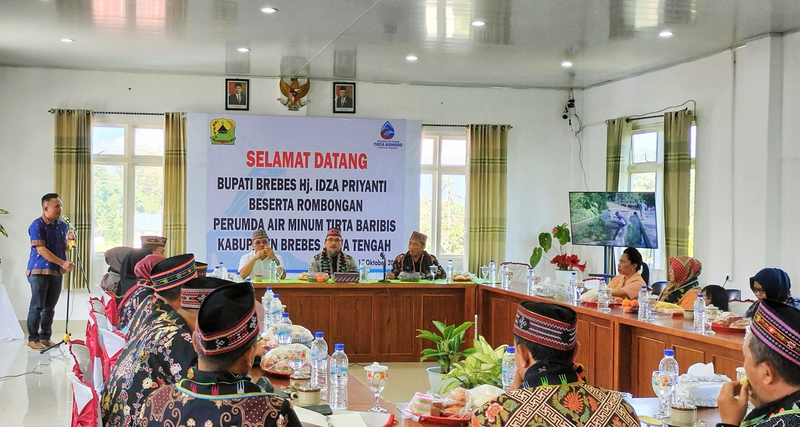Polemik Rangkap Jabatan Dewan Pengawas PDAM Tirta Baribis Brebes, Publik Desak Investigasi