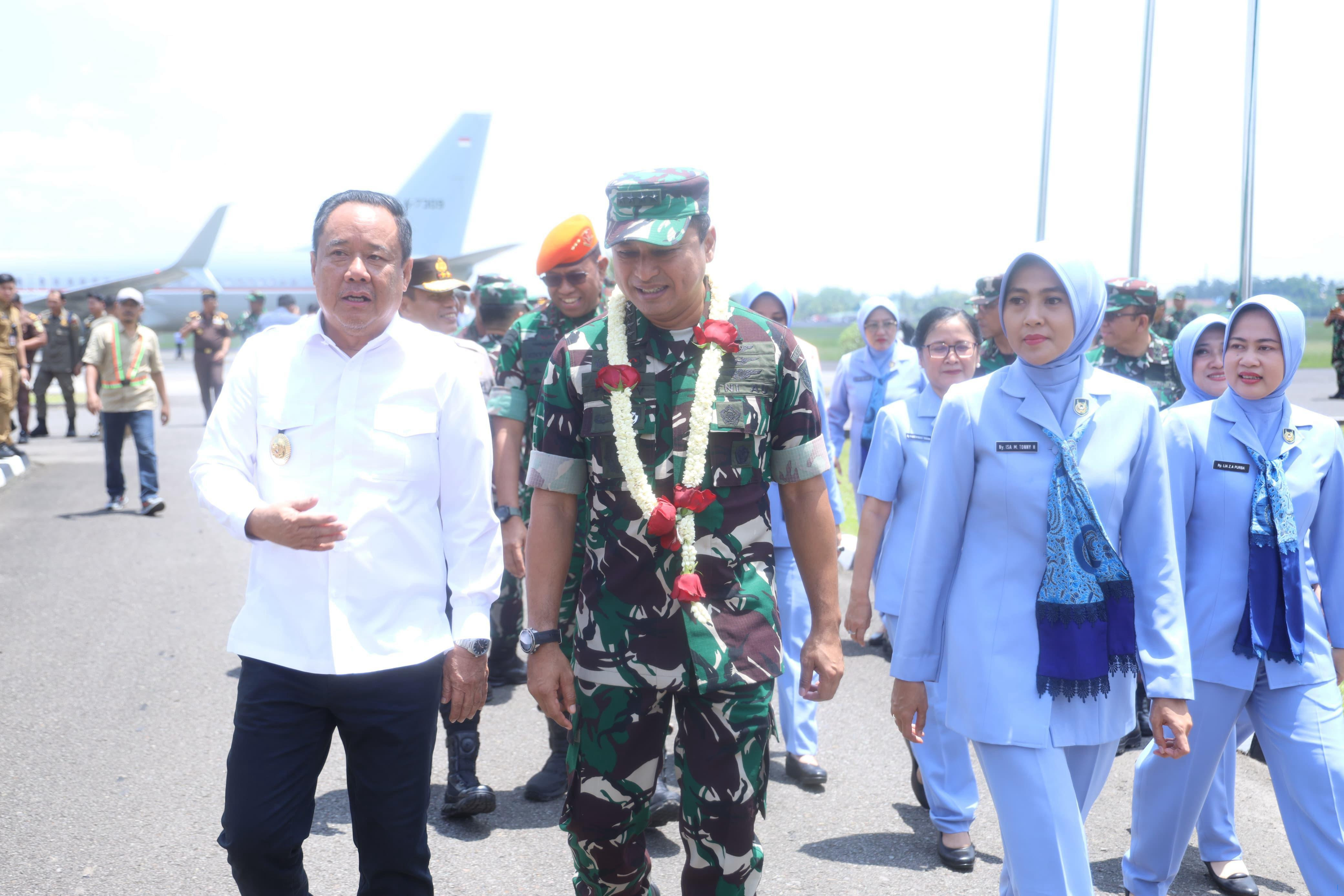 Wagub Cik Ujang Sambut DPN, Bahas Sosialisasi Kebijakan Pertahanan