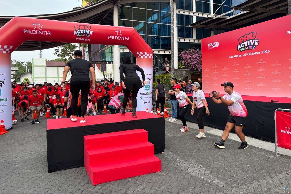 Prudential Ajak Warga Surabaya Beraktivitas Sehat dengan PRUActive Family 2025