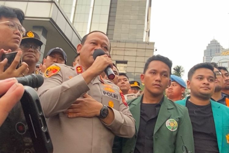 Pengamanan Aksi Hari Tani Nasional, Kapolda Metro Ingatkan Polisi Tak Bawa Senjata Api