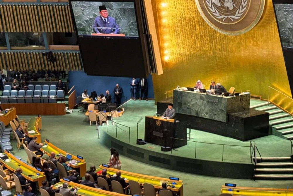 Hadapi Krisis Iklim, Prabowo Perkenalkan Giant Sea Wall di PBB