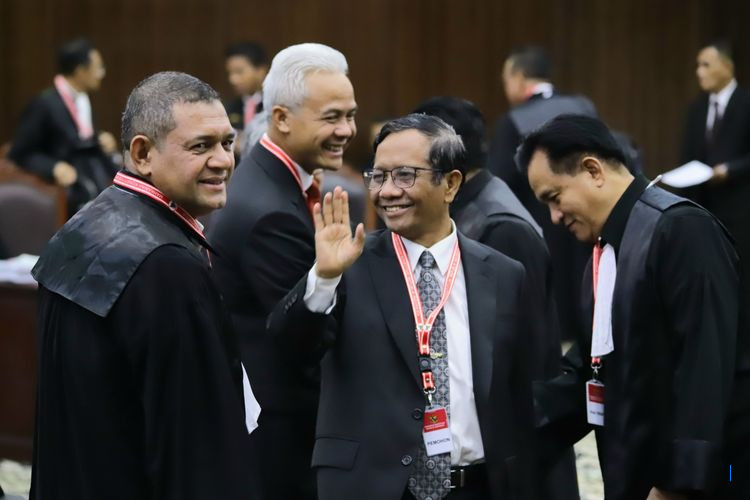 Kisah di Balik Kemitraan Prabowo dan Mahfud MD untuk Perubahan Besar di Polri