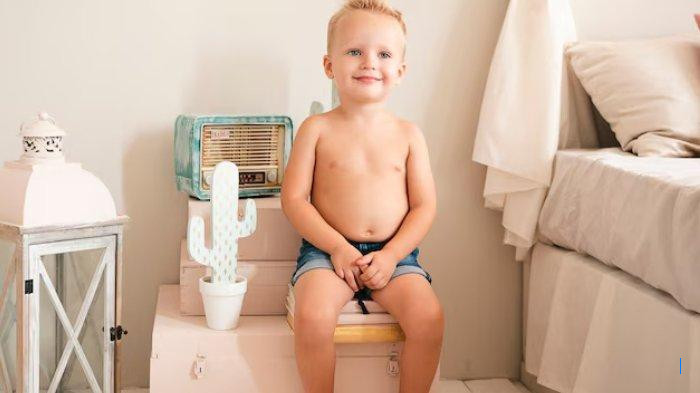 8 Cara Alami Mengatasi Konstipasi pada Anak