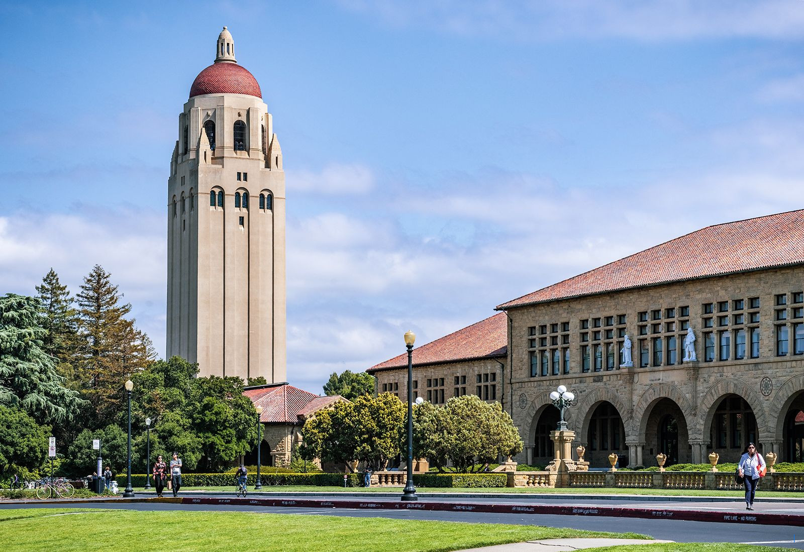 Stanford Kembali Dominasi, 20 Universitas AI Terbaik 2025 Versi EduRank, Tsinghua Mengejutkan Dunia
