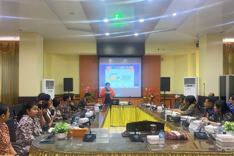 Pahlawan Digital NTT: Perjalanan Pelatih Muda Bawa UMKM ke Dunia Digital