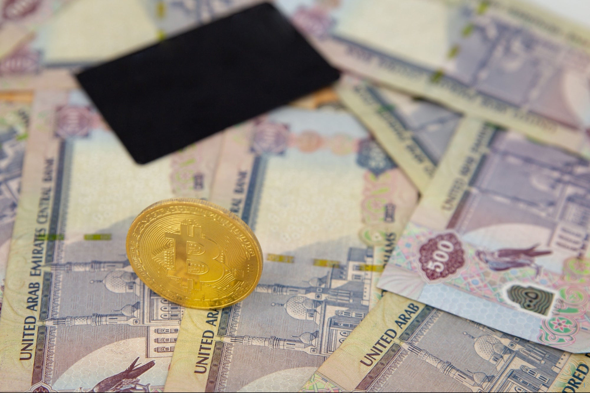 UAE Memperluas Cakupan bagi Perusahaan Kripto yang Diberi Izin di Dubai untuk Beroperasi Secara Nasi