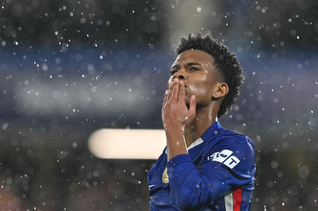 Pelatih Chelsea Prediksi Bintang Indonesia Bisa Lawan Yamal di Ballon d'Or